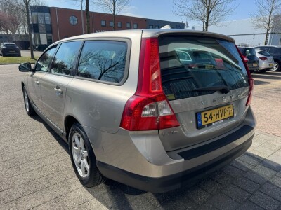 Volvo-V70-3