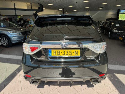 Subaru-Impreza-4